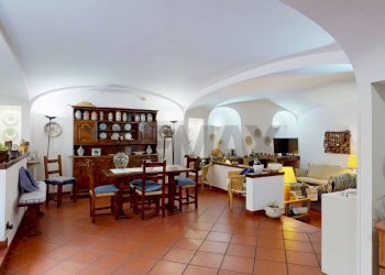Sala da pranzo - Terraced Villa Via Cupa Dercole
 
8, Caserta - photo 8