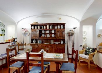 Sala da pranzo - Terraced Villa Via Cupa Dercole
 
8, Caserta - photo 33