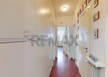 Hall / corridoio - Terraced Villa Via Cupa Dercole
 
8, Caserta - photo 36