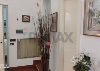 Hall / corridoio - Terraced Villa Via Cupa Dercole
 
8, Caserta - photo 86