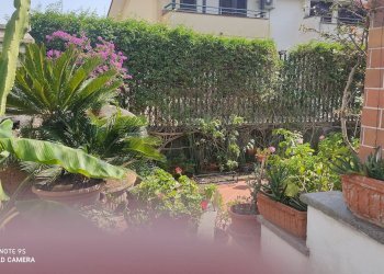 Giardino - Terraced Villa Via Cupa Dercole
 
8, Caserta - photo 94