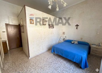 Camera / camera da letto - Three-room apartment Via San Mattia
 
15, Napoli - photo 7