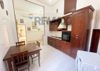 Cucina - Three-room apartment Via San Mattia
 
15, Napoli - photo 12
