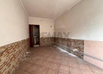 Stanza vuota - Commercial Premises Napoli - photo 4