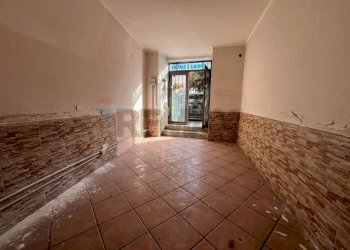 Ricezione / Lobby - Commercial Premises Napoli - photo 6