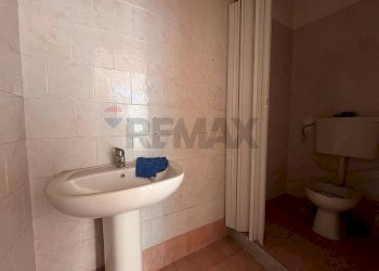 Bagno - Commercial Premises Napoli - photo 7