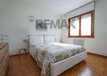 Camera / camera da letto - Trilocale Bergamo - foto 10
