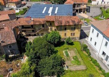 Edificio all\'aperto - Semi-detached house Via Don Stefano Gelmi
 
41, Pian Camuno - photo 13