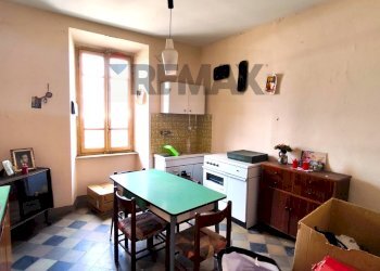 Cucina - Semi-detached house Via Don Stefano Gelmi
 
41, Pian Camuno - photo 19