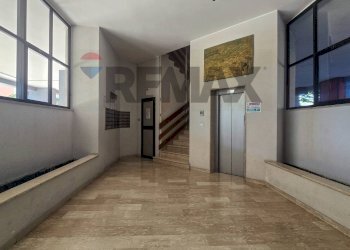 Ricezione / Lobby - Apartment Via Aldo Moro
 
70, Pescara - photo 11