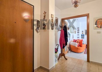 Hall / corridoio - Apartment Via Aldo Moro
 
70, Pescara - photo 17