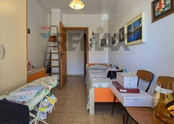 Camera / camera da letto - Apartment Via Aldo Moro
 
70, Pescara - photo 47