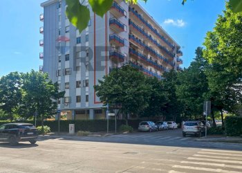 Edificio all\'aperto - Appartamento Via Aldo Moro
 
70, Pescara - foto 1
