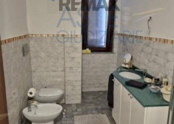 Bagno - Appartamento str. Farè
 
9/D, Novara - foto 5