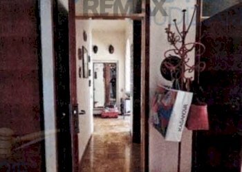 Hall / corridoio - Four-room apartment Via Monte Grappa
 
19, Novara - photo 8
