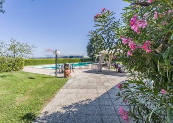 Piscina - Hotel Via Langhirano
44, Langhirano - photo 6