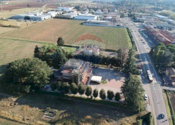 Posizione della mappa - Hotel Via Langhirano
44, Langhirano - photo 39