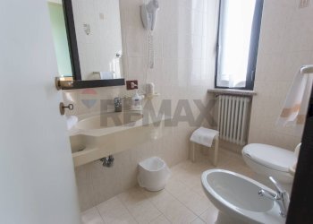Bagno - Hotel via langhirano
44, Langhirano - photo 11