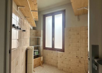 dispensa- lavanderia - Four-room apartment Via Quadrone, Mondovì - photo 9
