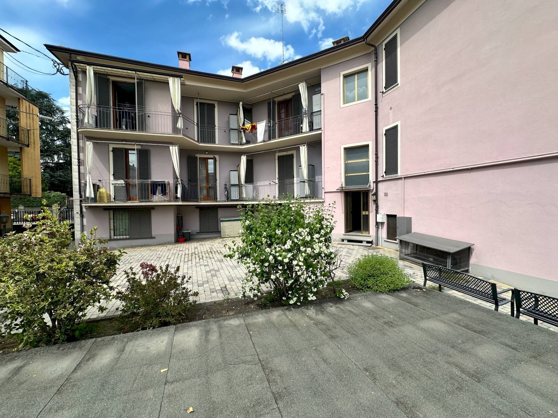 interno cortile vista - Appartamento via Quadrone, Mondovì - foto 1