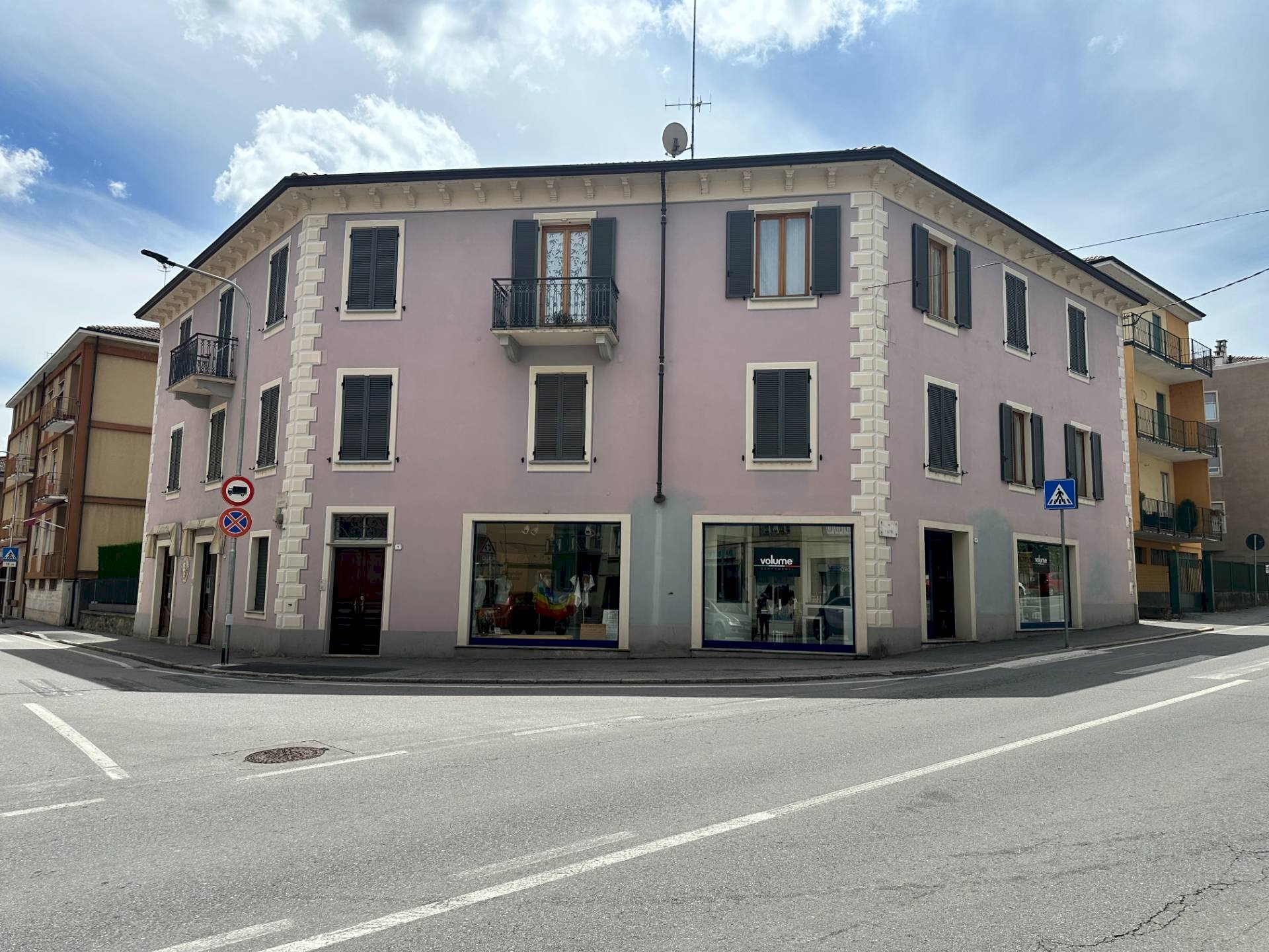 vista complesso residenziale - Appartamento via Quadrone, Mondovì - foto 2
