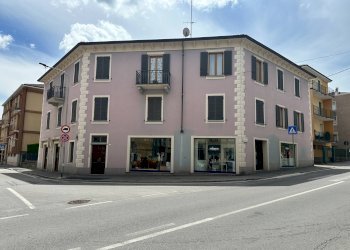 vista complesso residenziale - Appartamento via Quadrone, Mondovì - foto 2