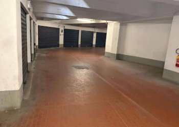 Foto 8 - Box VIA UNITA' D'ITALIA
 
1, Rivoli - photo 8