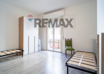 Camera / camera da letto - Terreno non edificabile via Pomponio Torelli
 
35, Parma - foto 4