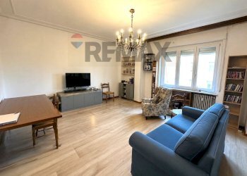Soggiorno - Appartamento Via Usiglio
 
7, Parma - foto 1