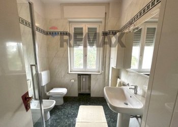 Bagno - Appartamento Via Usiglio
 
7, Parma - foto 12