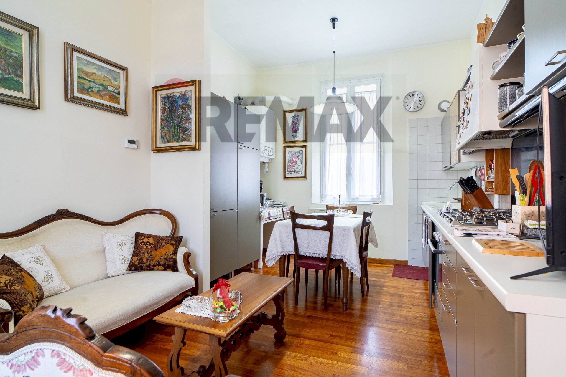 Sala da pranzo - Trilocale Via Francesco Rismondo
 
18, Parma - foto 1