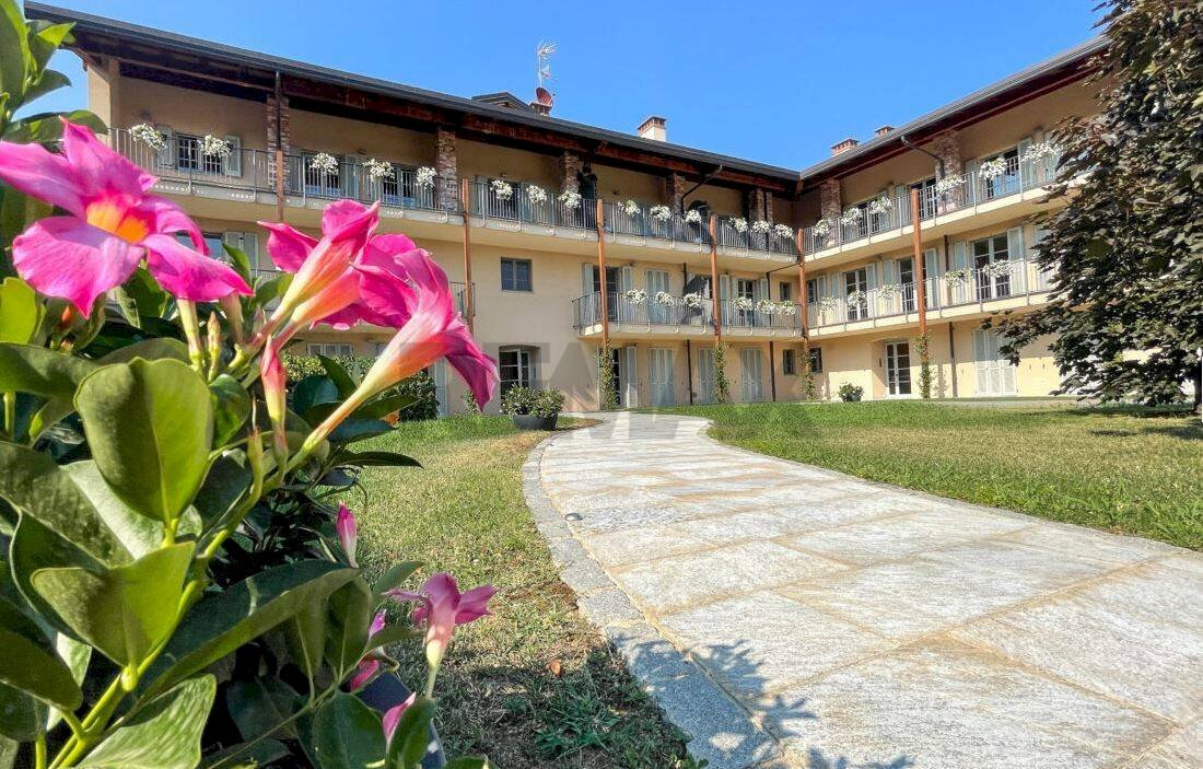 Piazzetta Casa Bonora - Three-room apartment Via Sant'Isidoro
1, Bogogno - photo 2