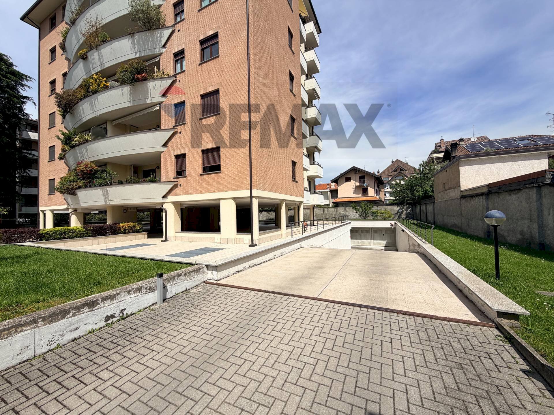 Edificio all\'aperto - Box Via Ponzella
25/bis, Busto Arsizio - foto 3