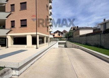 Edificio all\'aperto - Box Via Ponzella
25/bis, Busto Arsizio - photo 2