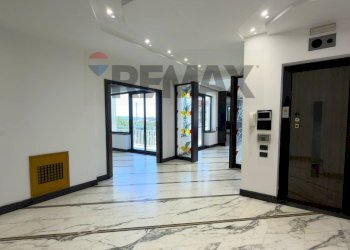 Ricezione / Lobby - Apartment Via Napoli
 
80, Villaricca - photo 2