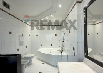 Bagno - Apartment Via Napoli
 
80, Villaricca - photo 37