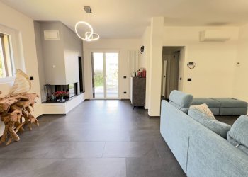 Foto 4 - Villa Via Fermi
 
2, Vimercate - foto 4