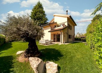 Foto 29 - Villa Via Fermi
 
2, Vimercate - foto 29
