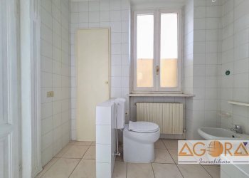 Foto 12 - Two-room apartment Piazza delle Erbe, Tortona - photo 12