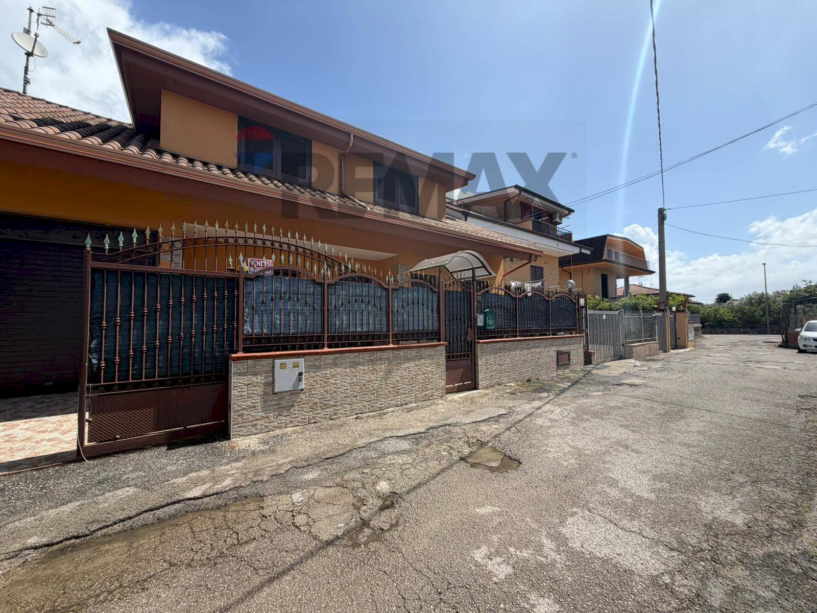 Edificio all\'aperto - Villa Minturno - photo 3