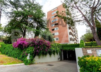 Edificio all\'aperto - Trilocale Roma - foto 30
