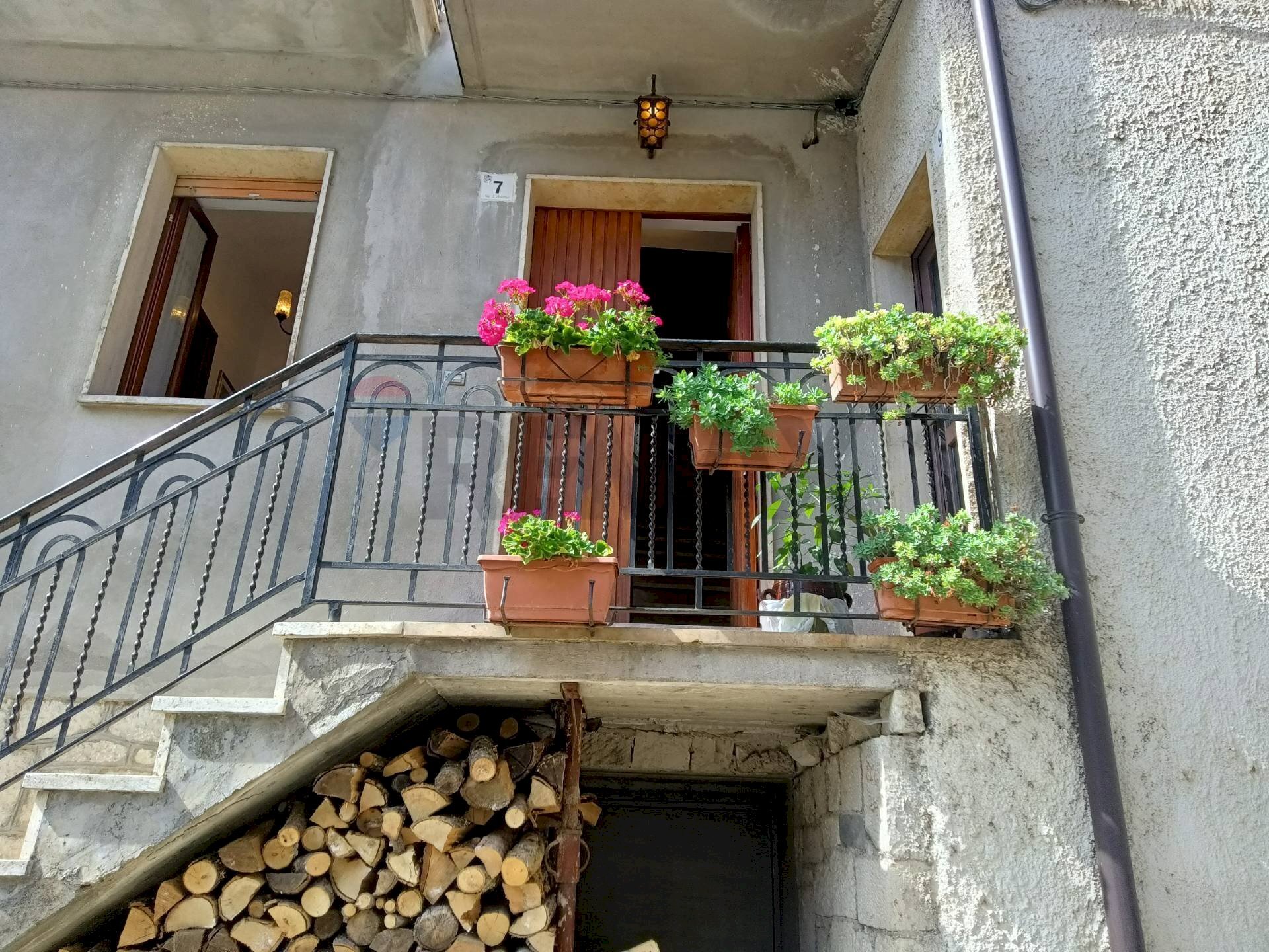 Scale - Casa indipendente Via Sant'Antonio
 
7, Alfedena - foto 1