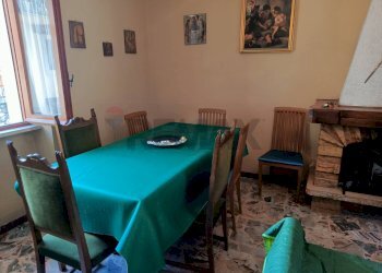Sala da pranzo - Casa indipendente Via Sant'Antonio
 
7, Alfedena - foto 12