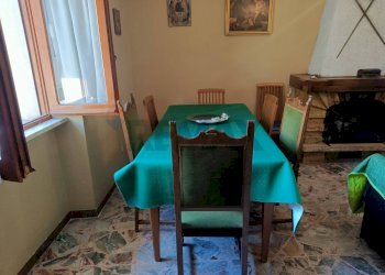 Sala da pranzo - Casa indipendente Via Sant'Antonio
 
7, Alfedena - foto 13