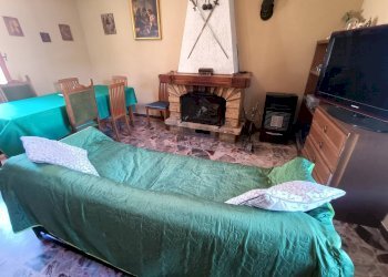 Soggiorno - Casa indipendente Via Sant'Antonio
 
7, Alfedena - foto 15