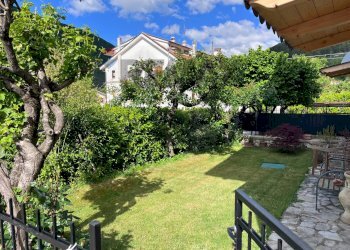 Giardino - Three-room apartment Via Valle Sant'Angelo
 
18, Villetta Barrea - photo 25