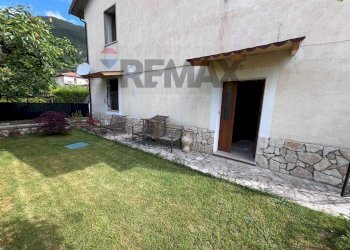 Casa all\'aperto - Three-room apartment Via Valle Sant'Angelo
 
18, Villetta Barrea - photo 26