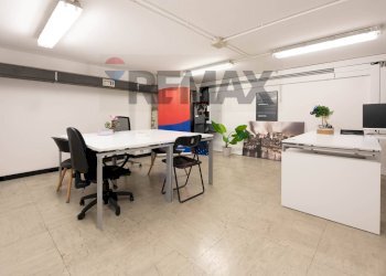 Ufficio - Office Via Vittorio Veneto
50, Brugherio - photo 13