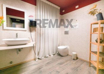 Bagno - Office Via Vittorio Veneto
50, Brugherio - photo 15