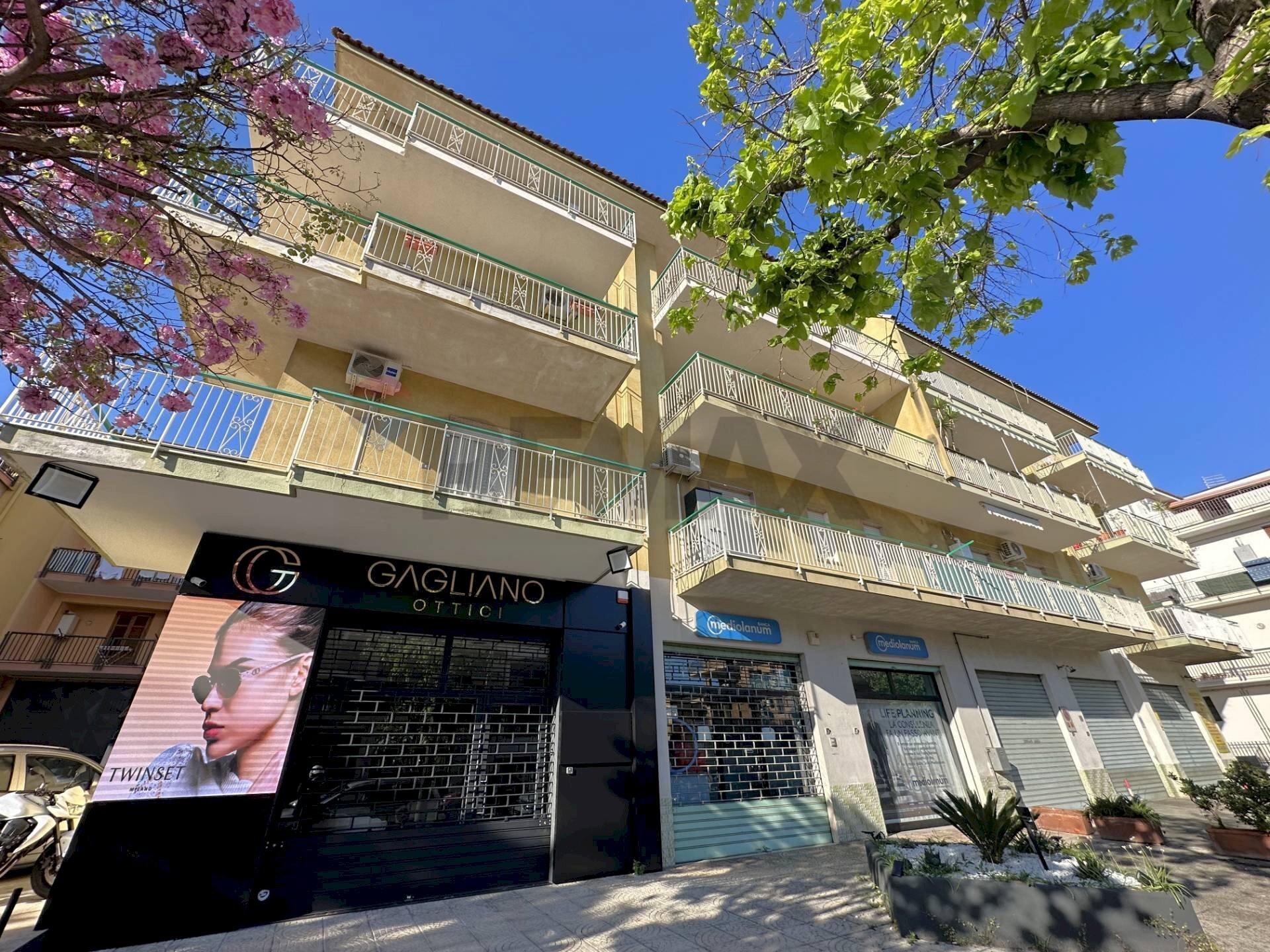 Edificio all\'aperto - Apartment Villabate - photo 1